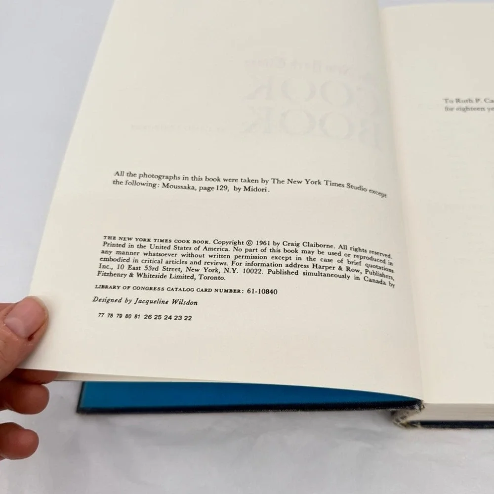 Harper & Row The New York Times Cook Craig Claiborne VTG Recipes Pretty Spine